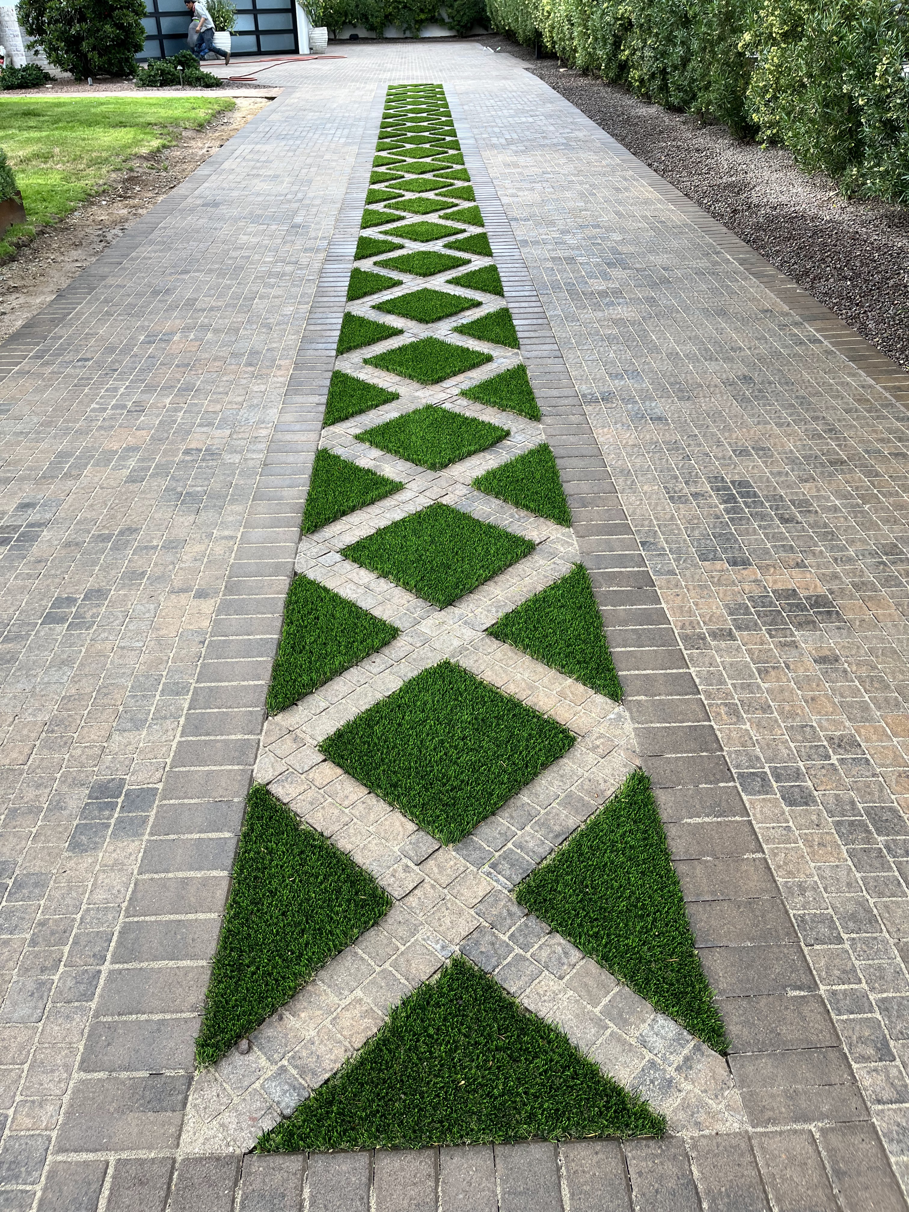 Turf & Paver Driveway Inlay
